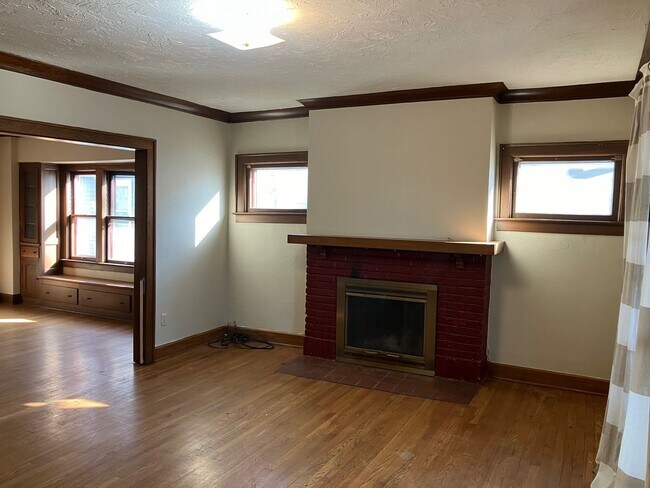 Building Photo - 2179 Edgewood Rd