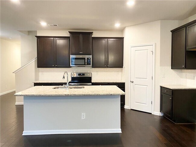 Building Photo - 1601 Jacob's Way