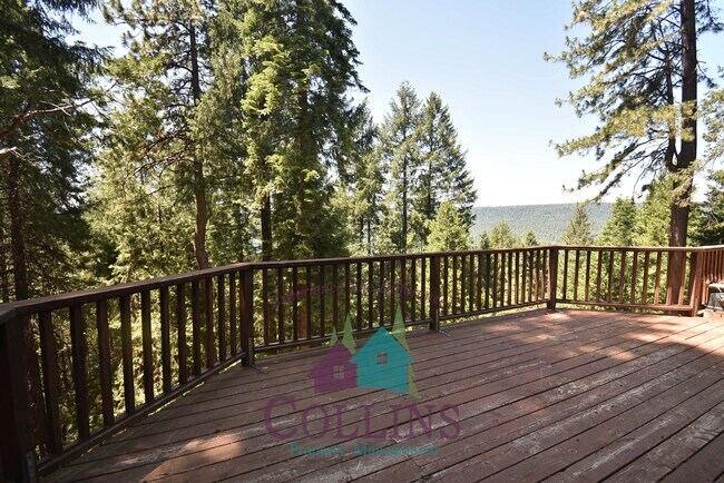 Building Photo - 13034 Summit Ridge Dr
