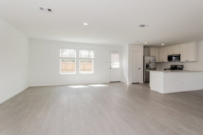 Foto del edificio - 1543 Crowson Rdg