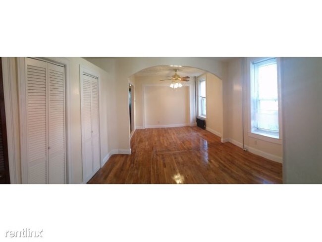 Foto del edificio - 2 br, 1 bath House - 888 New York Ave