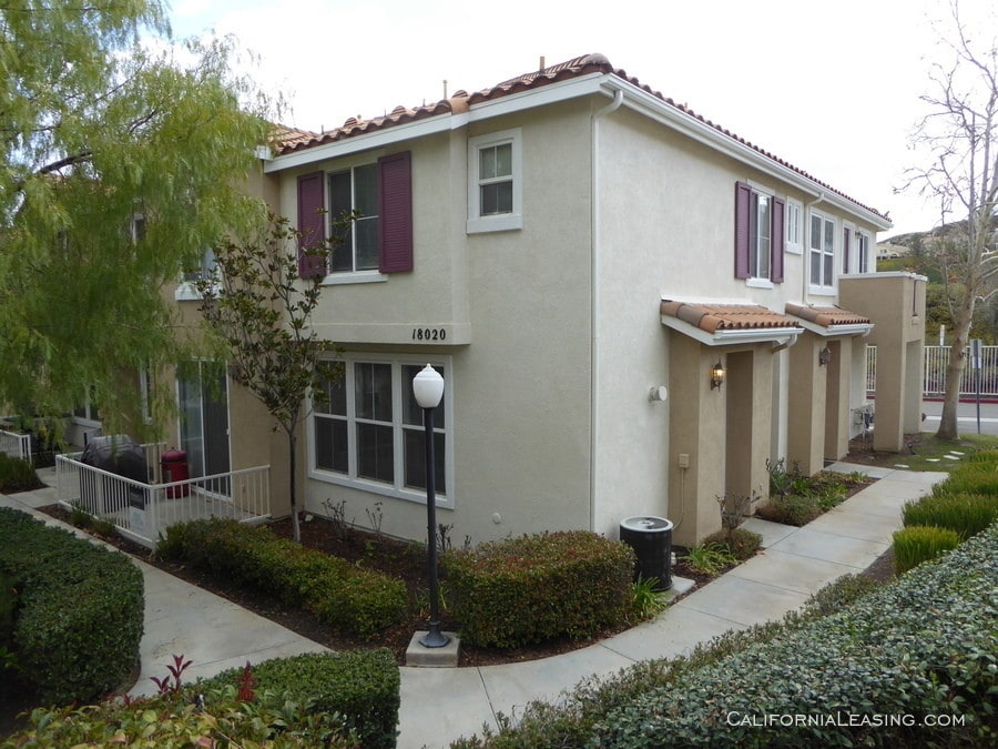 18020 Flynn Dr Unit 5704, Canyon Country, CA 91387 Room for Rent in