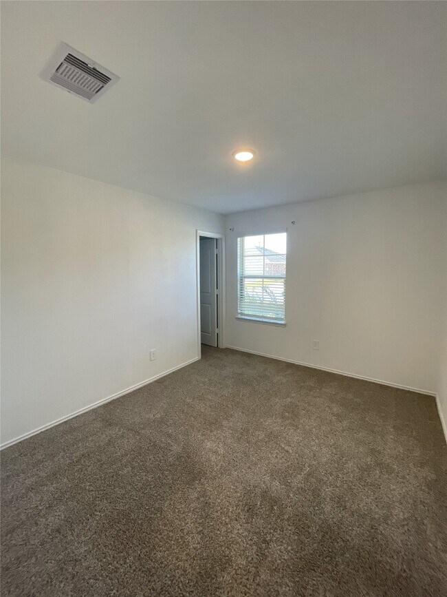 Building Photo - 5210 Bay Mdws Ln