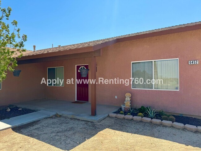 Foto del edificio - Cozy 3 Bedroom 2 Bathroom Home Close to Sh...