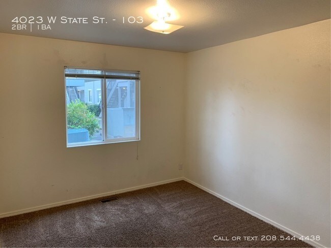 Building Photo - Quail Glenn Apartments