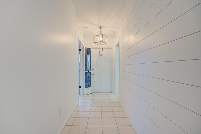 Foto del edificio - 8291 SE Croft Cir