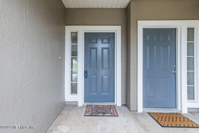Foto del edificio - 631 Scrub Jay Dr