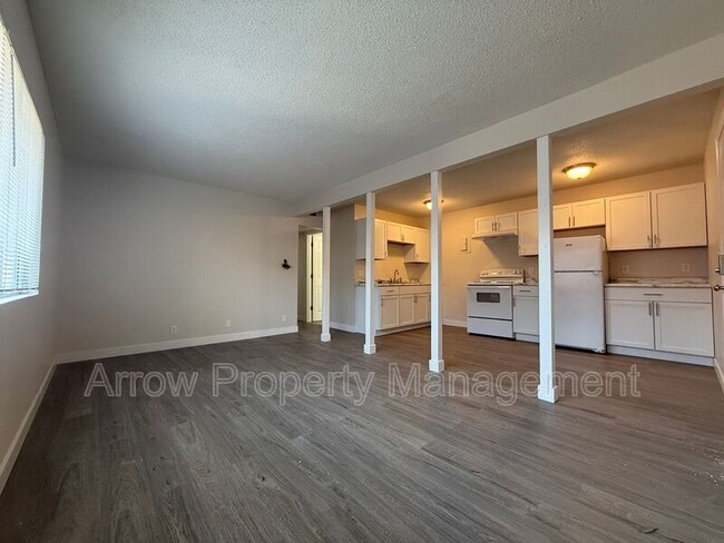 Building Photo - 1315 F St