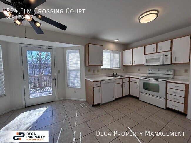 Foto del edificio - 524 Elm Crossing Ct