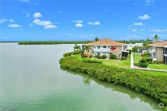Building Photo - 330 Kon Tiki Dr