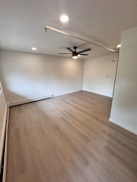 Foto del edificio - 1216 Maple St