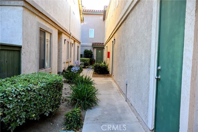 Foto del edificio - 8425 Sunset Trail Pl