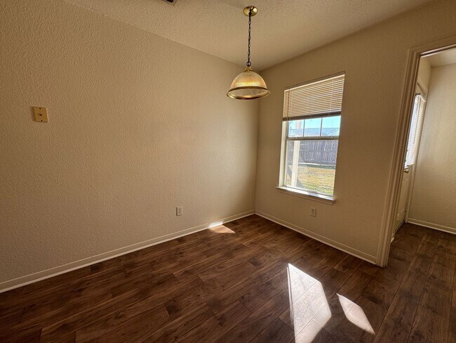 Building Photo - 3400 Cantabrian Dr