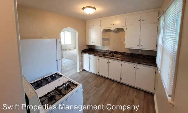 Building Photo - 2 br, 1 bath House - 1315 Park Avenue