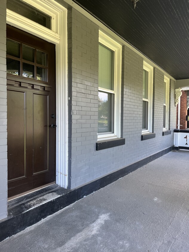 Unit Entrance - 505 Wallace Ave