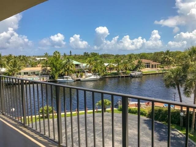 Foto principal - 18 Royal Palm Way
