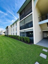 Building Photo - 1110 Green Pine Blvd