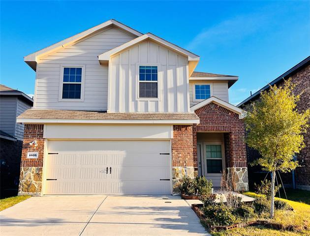 Foto principal - 1006 Old Oaks Dr