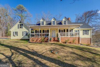 Building Photo - 1060 River Cove Rd