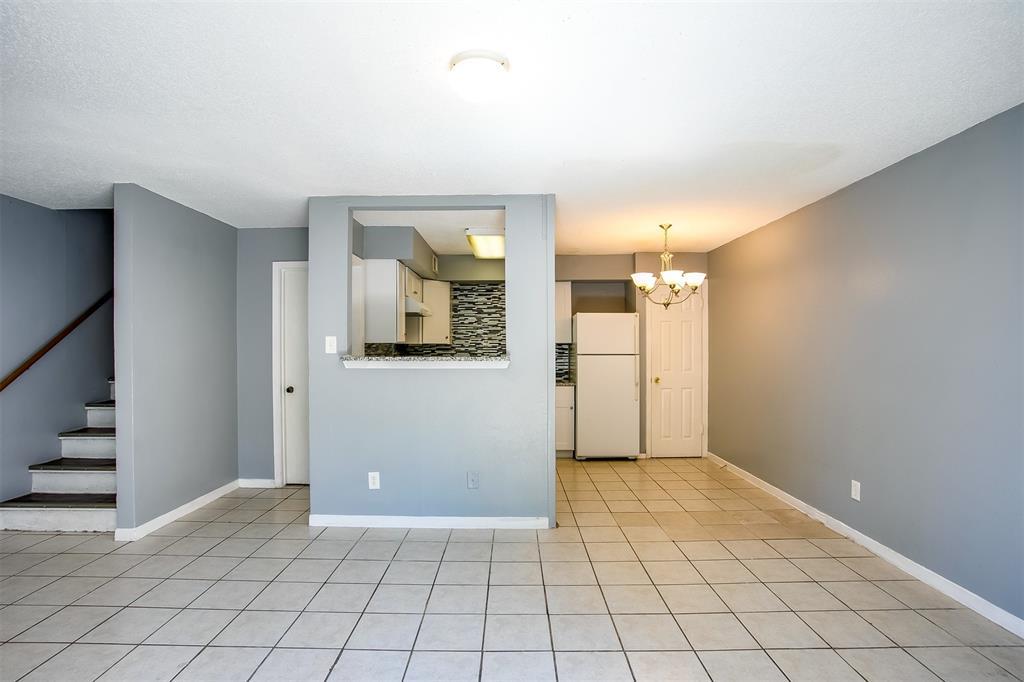 Foto principal - 2215 Mission Hill Dr