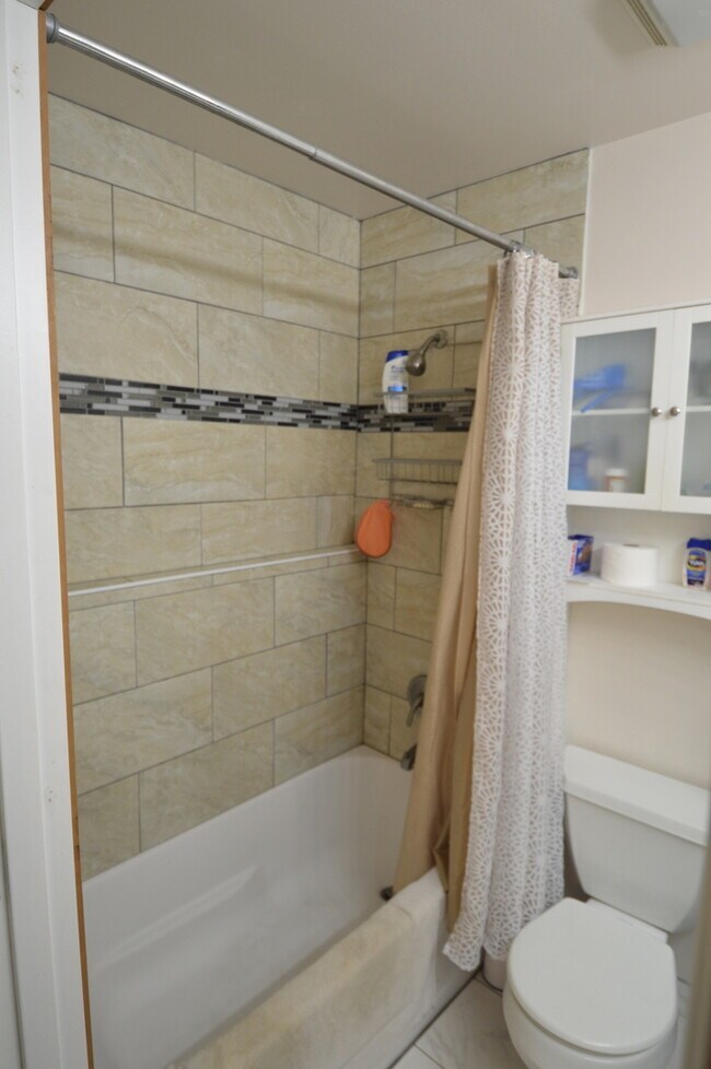 Foto del edificio - 641 Hapsfield Ln