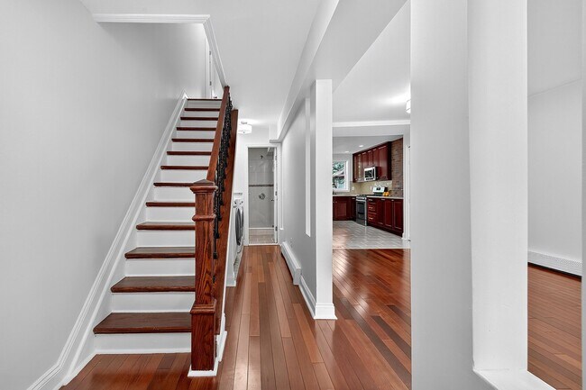 Foto del edificio - 382 Webster Ave