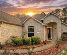 Building Photo - 19410 Colony Trail Ln