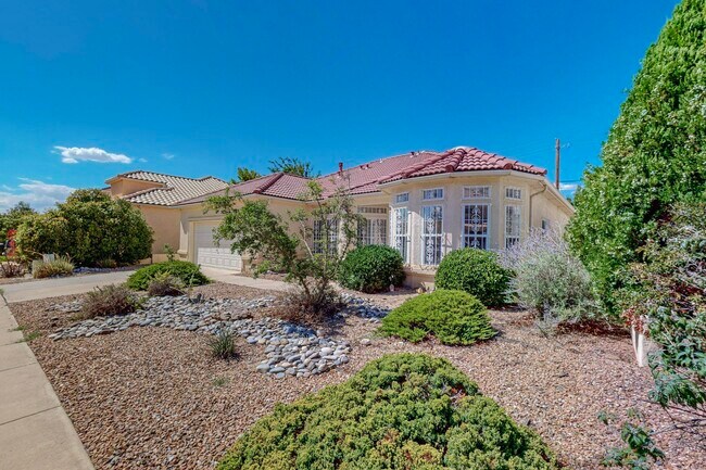 Building Photo - 6619 Tesoro Pl NE