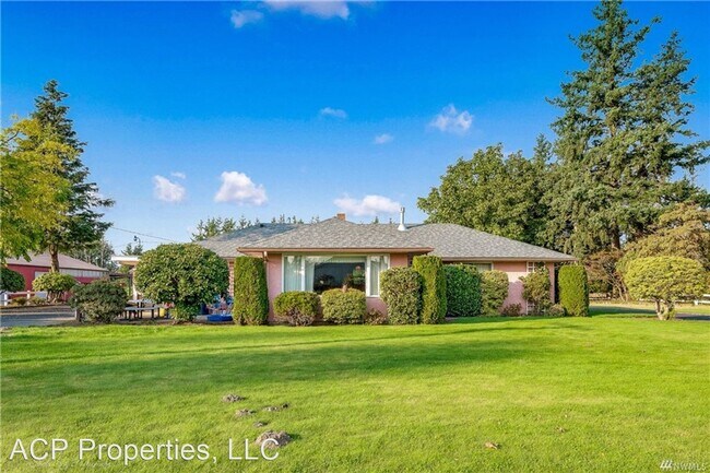 Foto del edificio - 3 br, 2 bath House - 202 W Lincoln Street