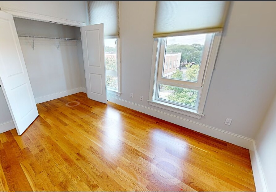 Foto del edificio - 171 Hampshire St