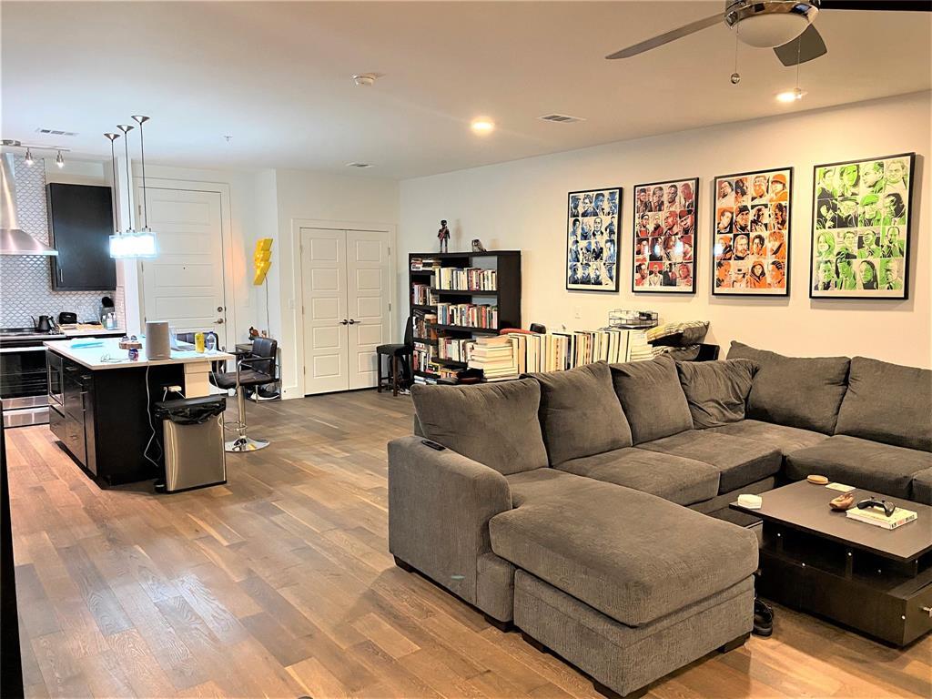 Foto principal - 1615 E 7th St