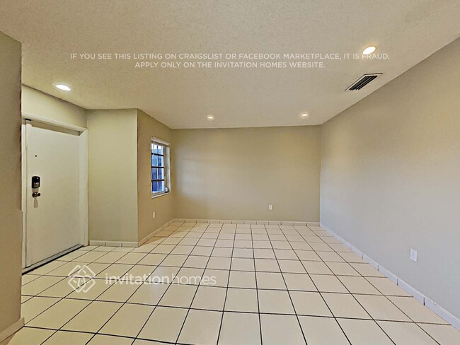 Building Photo - 5920 SW 148th Ave