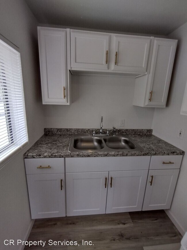 Building Photo - 1 br, 1 bath House - 1909 N 25th Place #2