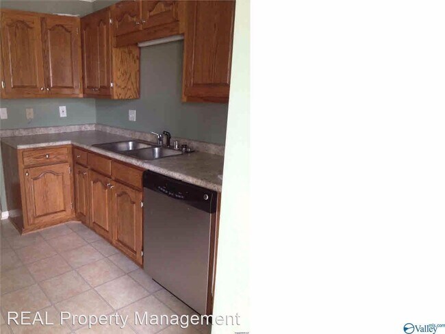 Foto del edificio - 2 br, 2 bath House - 1608 Liberty Dr