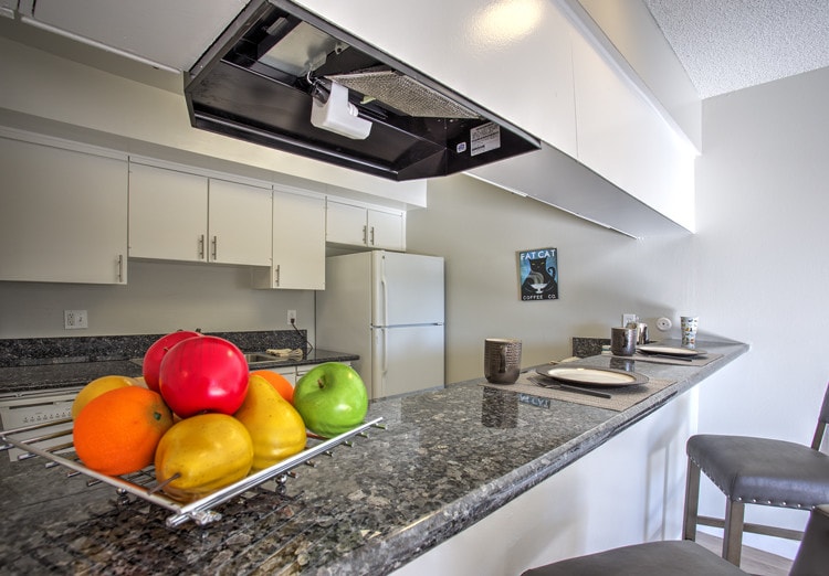 Pine Lake Terrace Rentals Garden Grove, CA