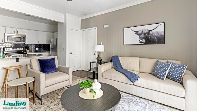 Building Photo - 1000 Henderson St