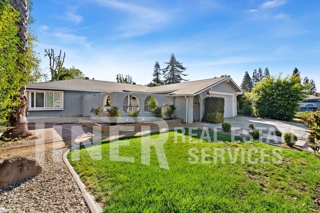 Foto del edificio - 8224 Longden Cir
