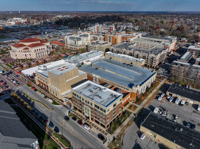 Exterior 3D - Mezz 42