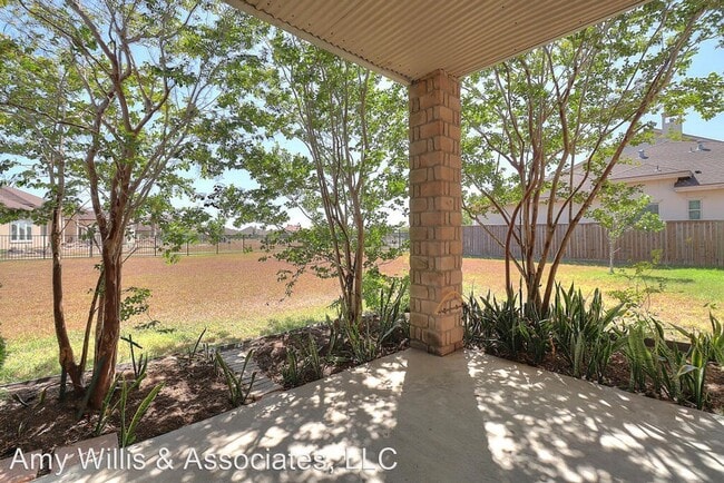 Building Photo - 5 br, 3.5 bath House - 50 West Bar Le Doc Dr.