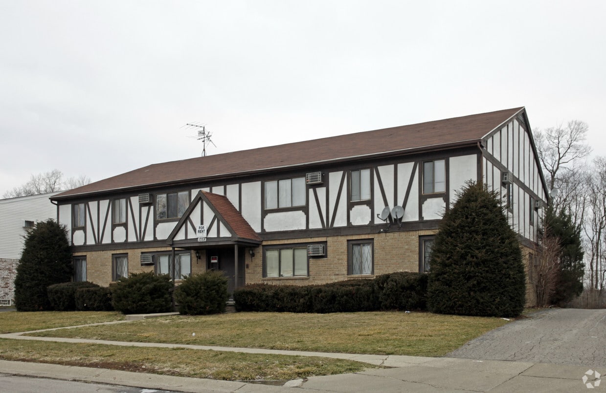 Building Photo - 1358 Brooke Park Dr