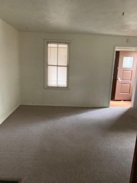 Building Photo - 1117 Orchard Way