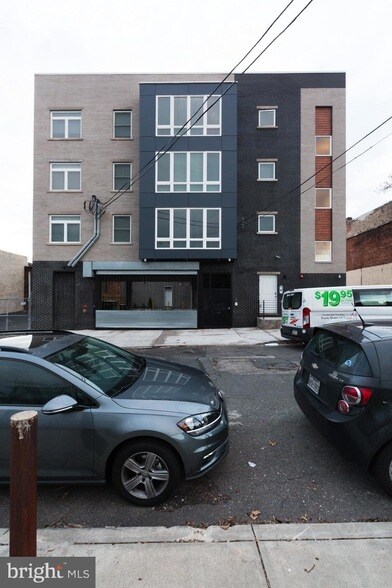 Photo - 1228-32 W College Ave Apartment