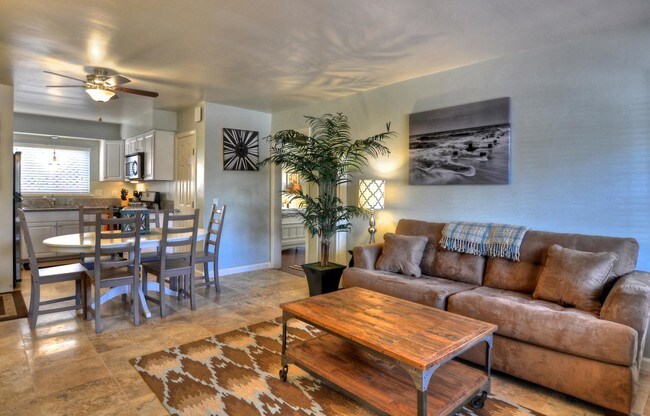 Foto del edificio - 210 Acacia Ave