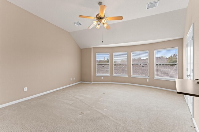 Foto del edificio - 2411 Clippers Square