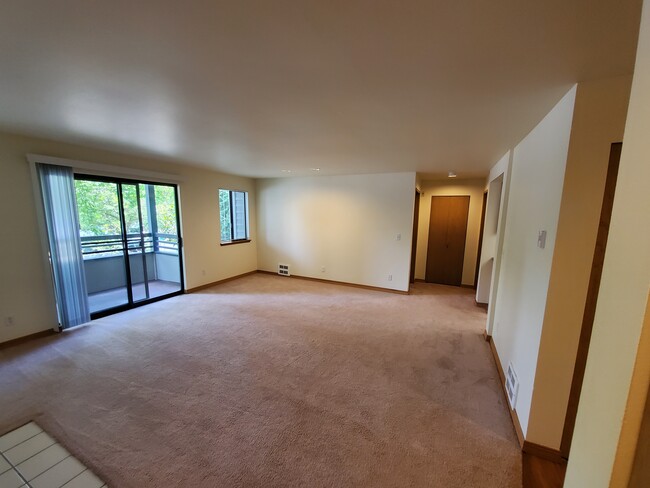 Building Photo - Meridian Place Apartments