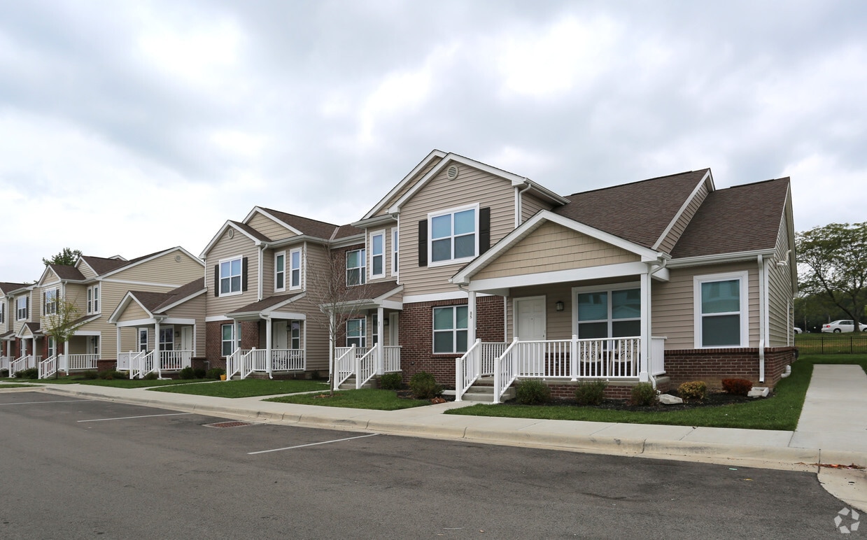 Primary Photo - Beacon Pointe Townhomes