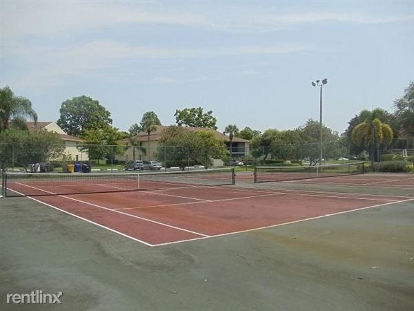 Building Photo - 6559 Chasewood Dr