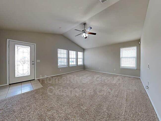 Building Photo - 2804 NW 186th St