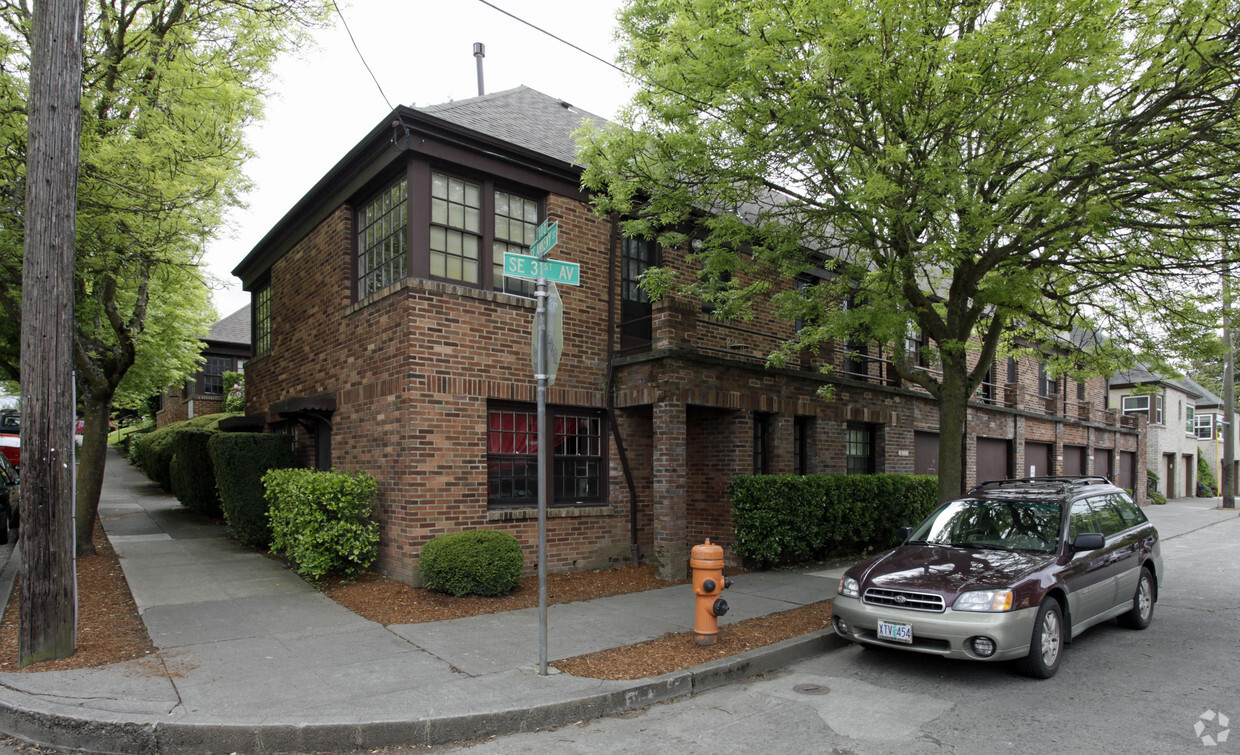 Foto del edificio - Laurelhurst Manor