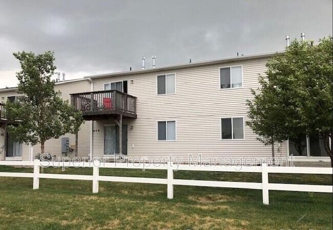 Foto del edificio - 623 W 2nd St